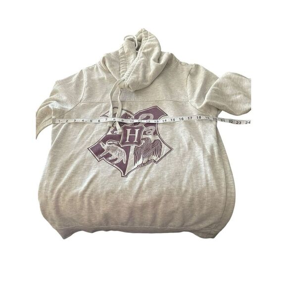 Harry Potter Womens Grey Long Sleeve Hogwarts Crest Pullover Sweatshirt Size XL - Picture 5 of 10